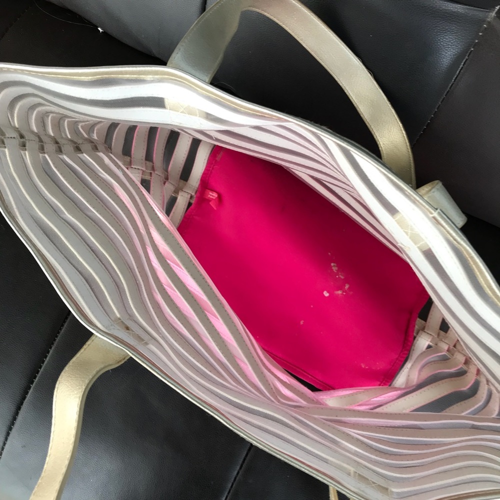 VS Beach Bag - Picture 2 of 2